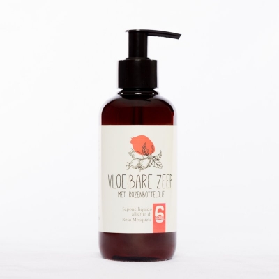 Vloeibare zeep met rozenbottelolie