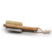 Nagelborstel met Puimsteen