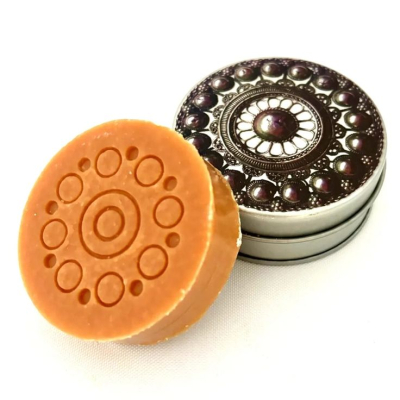 Dutch Soap – Gastenzeepje in knop Blik (duindoorn) Dutch Soap – Gastenzeepje in knop Blik (duindoorn)