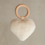 Buurtje Hart Rammelaar | 100% Merino Wol & Beukenhout